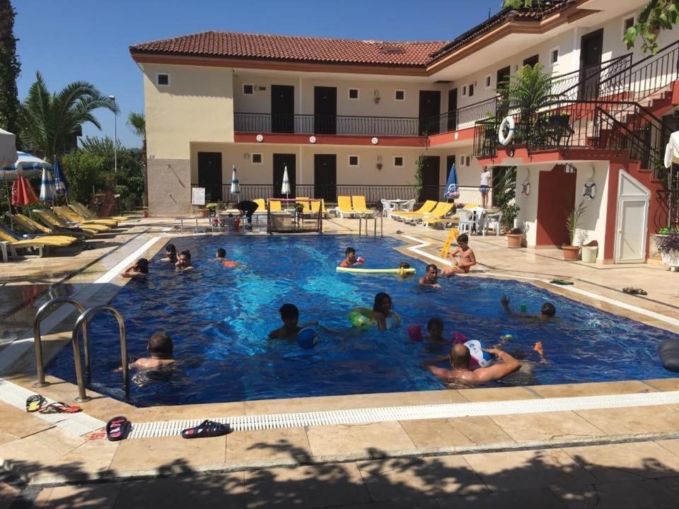 Mg Moms Hotel Kemer Exteriör bild