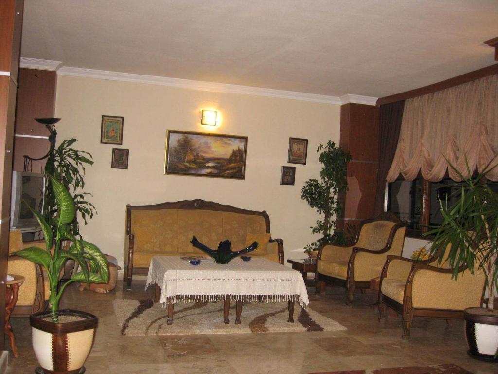 Mg Moms Hotel Kemer Exteriör bild