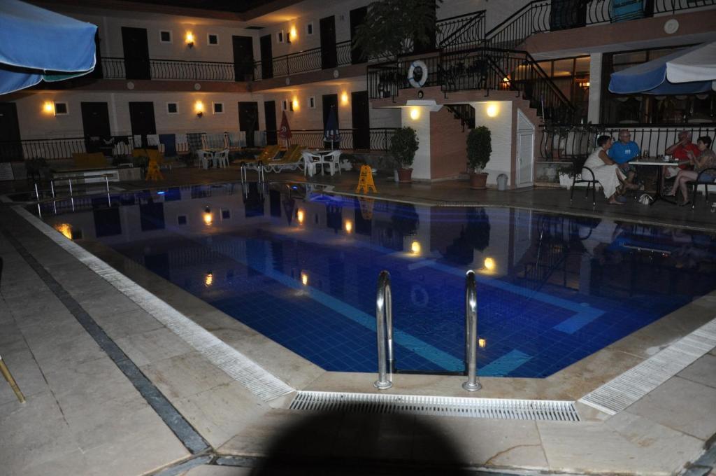 Mg Moms Hotel Kemer Exteriör bild